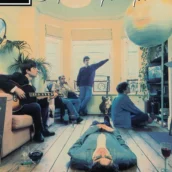 Oasis: l’iconico album di debutto “DEFINITELY MAYBE” compie 30 anni, dal 30 agosto la nuova edizione limitata Oasis: l’iconico album di debutto “DEFINITELY MAYBE” compie 30 anni, dal 30 agosto la nuova edizione limitata