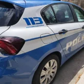 Intervento decisivo della Polizia: salvate una donna in gravidanza ed il nascituro Intervento decisivo della Polizia: salvate una donna in gravidanza ed il nascituro