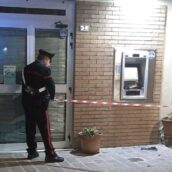 Flumeri, tentato furto al bancomat: colpo fallito per l’intervento dei Carabinieri Flumeri, tentato furto al bancomat: colpo fallito per l’intervento dei Carabinieri