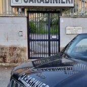 Montoro, arrestato 37enne per rapina, resistenza a pubblico ufficiale e spaccio di stupefacenti Montoro, arrestato 37enne per rapina, resistenza a pubblico ufficiale e spaccio di stupefacenti