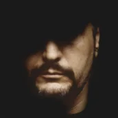 Pino Daniele al 1º posto della classifica EarOne Airplay con “AGAIN” Pino Daniele al 1º posto della classifica EarOne Airplay con “AGAIN”