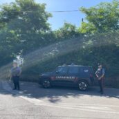 Forino, al controllo dei Carabinieri esibisce una patente estera: trentenne nei guai