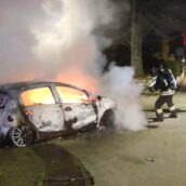 Taurano, auto in fiamme: l’intervento dei Vigili del Fuoco