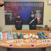 Furto aggravato, tre arresti al centro commerciale di via Val Fortore