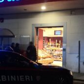 Montoro, colpo in un supermercato: indagano i Carabinieri
