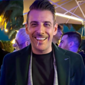 Francesco Gabbani, grazie a chi ha vissuto ogni nota come fosse propria Francesco Gabbani, grazie a chi ha vissuto ogni nota come fosse propria