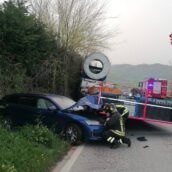 Incidente sulla SS90 tra Ariano e Savignano: intervengono i Vigili del Fuoco Incidente sulla SS90 tra Ariano e Savignano: intervengono i Vigili del Fuoco