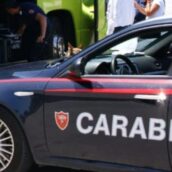 Pneumatici usurati, fermato dai Carabinieri autobus per gita scolastica Pneumatici usurati, fermato dai Carabinieri autobus per gita scolastica
