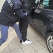 Monteforte Irpino, lotta alla droga: sorpresi con dosi di cocaina e contanti: due persone arrestate Monteforte Irpino, lotta alla droga: sorpresi con dosi di cocaina e contanti: due persone arrestate