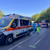 Benevento, auto contro furgone: anziana finisce in ospedale
