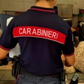 Controlli dei Carabinieri Forestali: prodotti irregolari e carenze igieniche in pescherie e minimarket