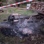 Incendia rifiuti urbani e speciali: 60enne denunciato in flagranza dai Forestali a Campoli