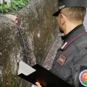 Scarico illecito nel polo conciario di Solofra: denunciato imprenditore per inquinamento