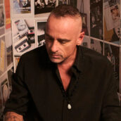 Eros Ramazzotti presenta “Una storia importante”: duetti con Pezzali, Elisa e Ultimo nel nuovo album
