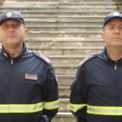 A16, agente salva una donna aggredita: la storia di Giuseppe e Fabio finisce sulla pagina “Agente Lisa”