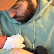 Riccardo Zanotti è diventato papà