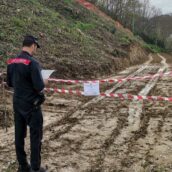 Ariano Irpino, strada abusiva tra gli uliveti: tre denunciati e area sequestrata