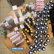 Furti nei supermercati a Benevento: foglio di via per due uomini, stop di quattro anni