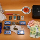 Benevento, 19enne arrestato con oltre 600 grammi di hashish nascosti in cantina