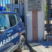Volturara Irpina, raggira cugino disabile e si appropria di oltre 400mila euro: denunciata 56enne