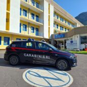 Solofra, fuma una sigaretta durante l’ossigenoterapia: incendio in ospedale, ferita una 75enne