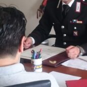 Truffa del pellet online, paga mille euro ma la merce non arriva: denunciato 25enne