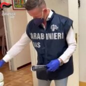 Controlli dei NAS tra Avellino e Salerno: centro massaggi chiuso, sequestri e multe